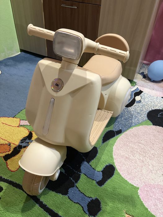 Продам детский скутер