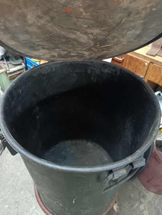 Метален варел с капак