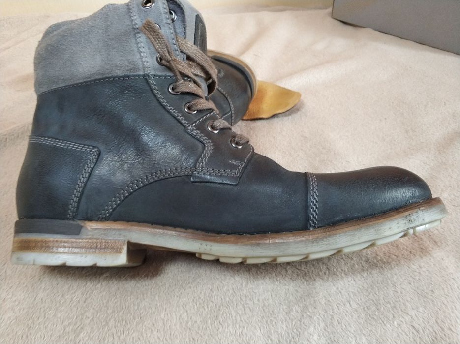 Обувки  Bugatti 43