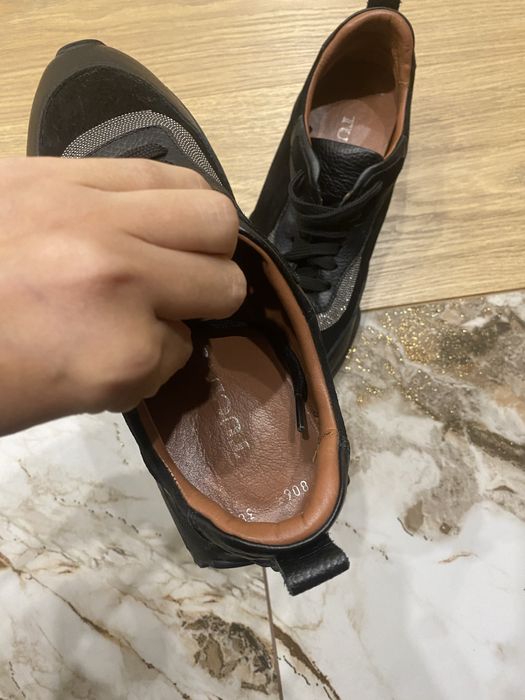 Кожанные кроссы tuccino