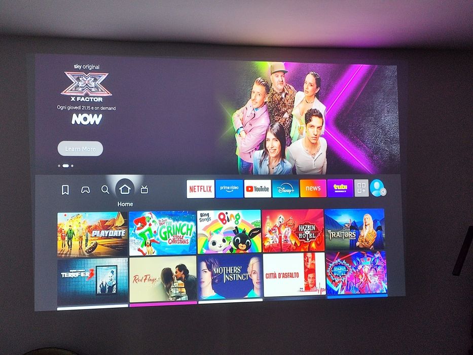 Videoproiector Epson EB-2250U – 5000 lumeni, WUXGA, stare impecabilă