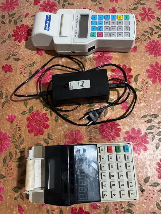 Продам два кассовых аппарата