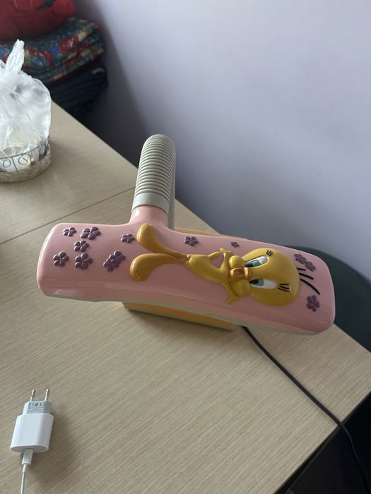 Настольная лампа