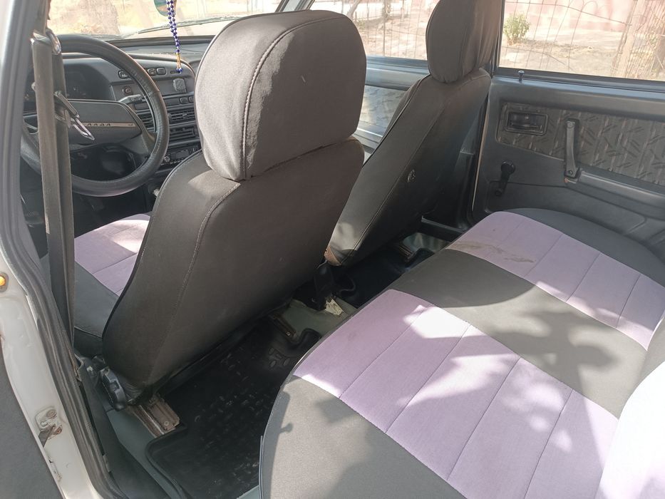 ЛАДА 2109 сотилади