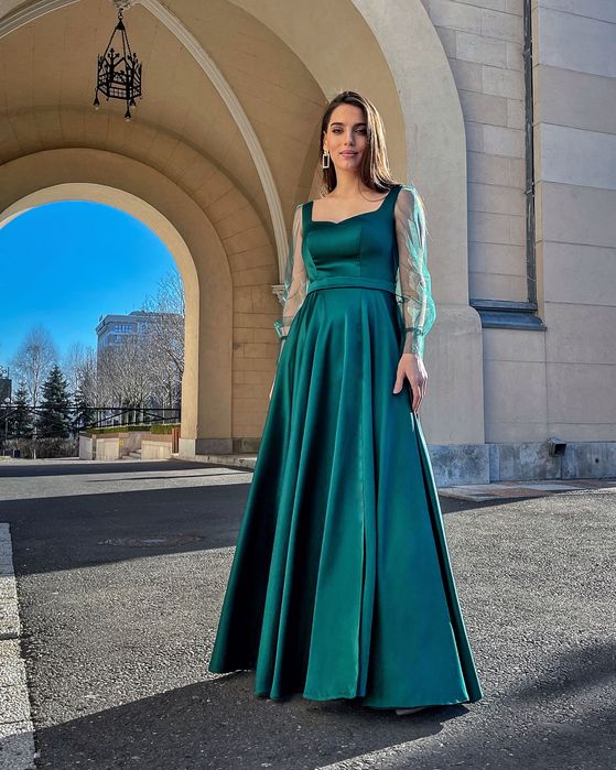 Rochie eleganta lunga verde smarald