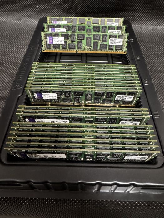 Kit 72GB DDR3 ECC Server Registered 1866MHz Kingston (3x24GB)