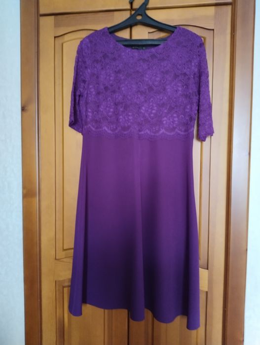 Продам платье  женское