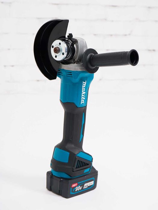 Makita akkumulyatorli bezcho‘tkali instrumentlar to‘plami 6 ta 1 da