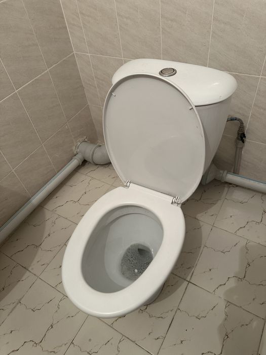 Срочно Продам унитаз