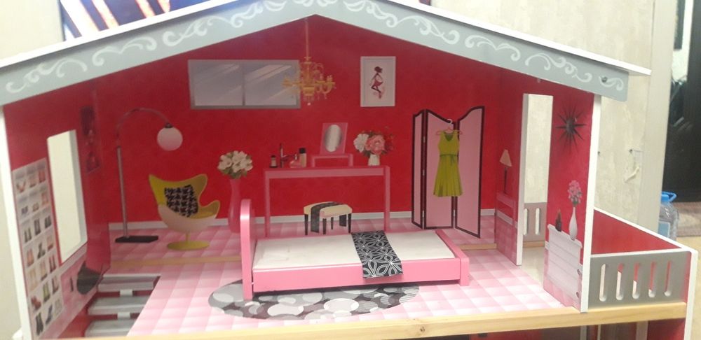 Продам дом для барби