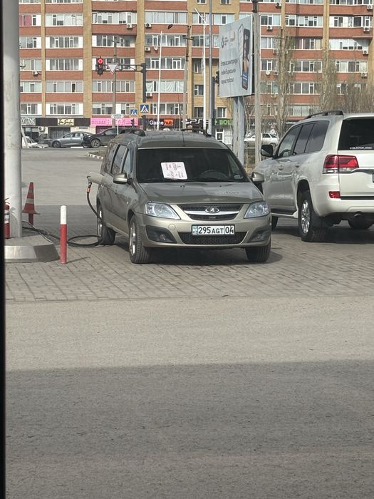 Лада ларгуз 2014