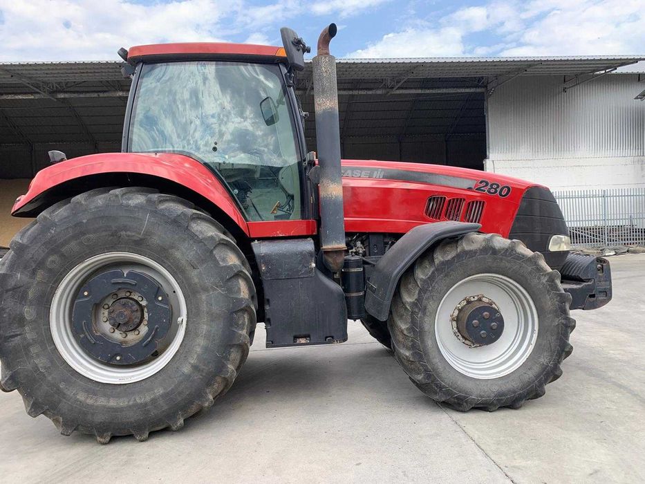 Tractor CASE IH MAGNUM 280