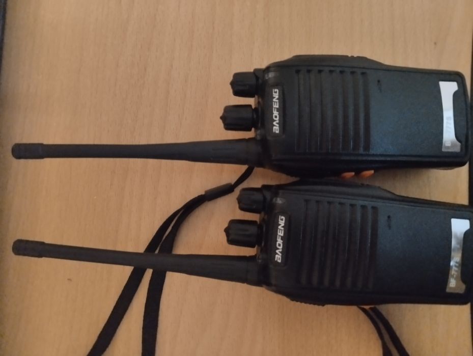Продам 2 рации BF 777s