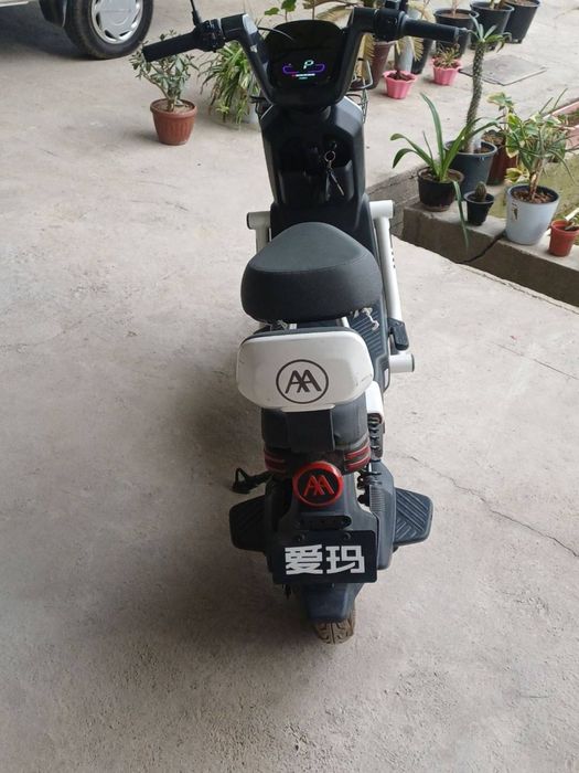 Продаю мапет почти новый 3 месяца назад купил гарантия тоже есть