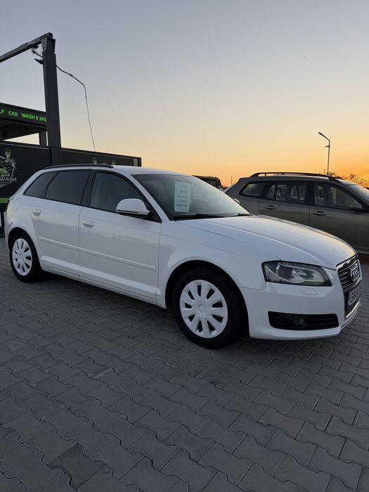 AUDI A3 2010 — imagine 3