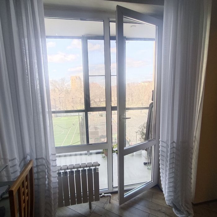 Продам окно с дверью