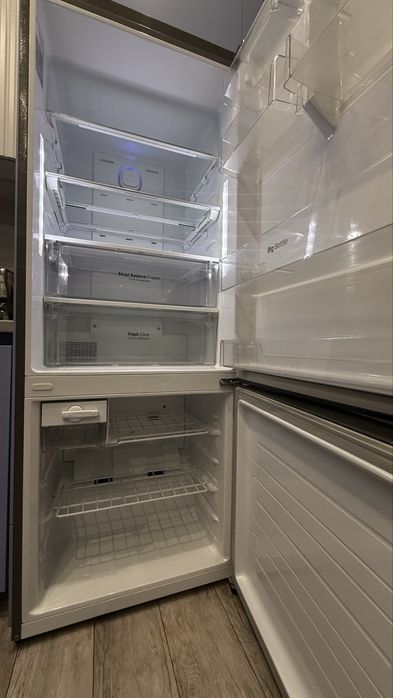 Холодильник LG Inverter Linear Compressor б/у