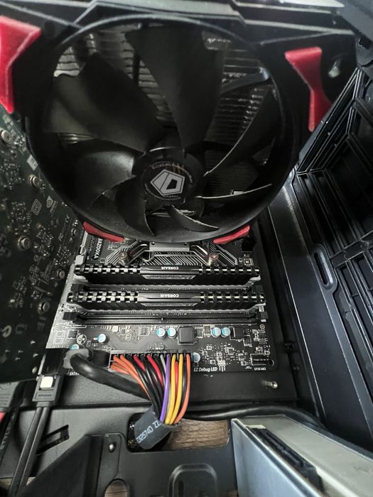 PC i7 16GB RAM SSD 240GB gata de folosit urgent