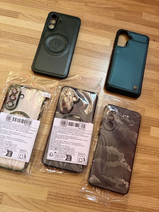 Продавам 5 кейса за samsung A57