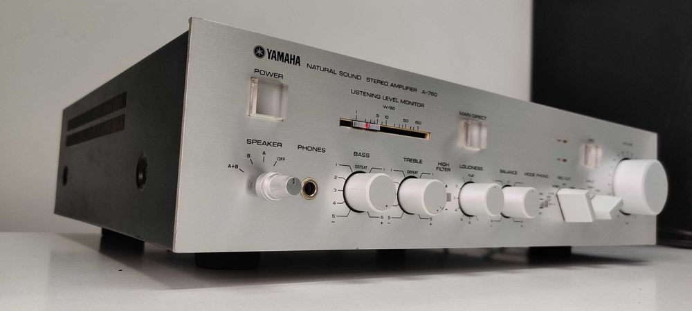 Yamaha A 760 amplificator vintage TOP