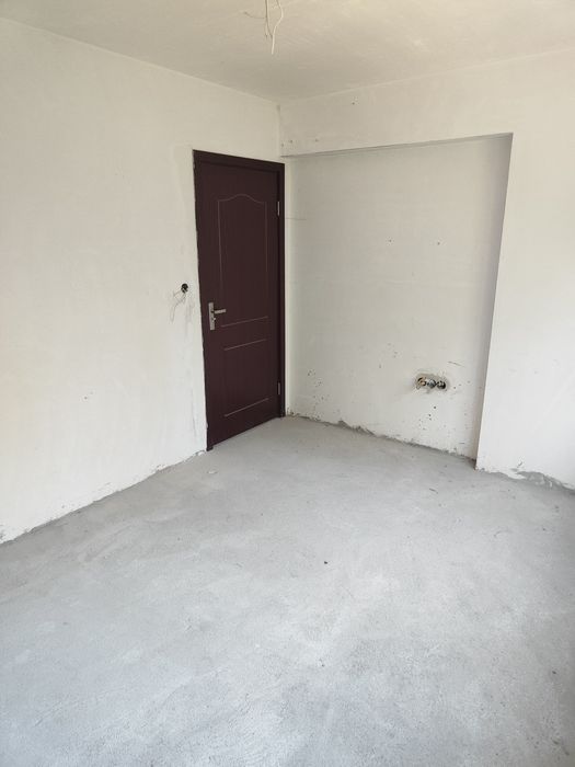 Продава се Тристаен апартамент в Хасково, Училищни - 92 кв.м за 1631 €/кв.м - Снимка #8