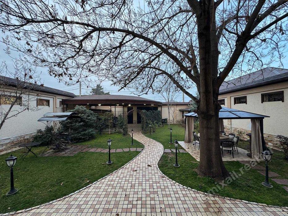 Продается Дом 582 м2 + 141 м2, 7,9 сот, Рисовый (87648)