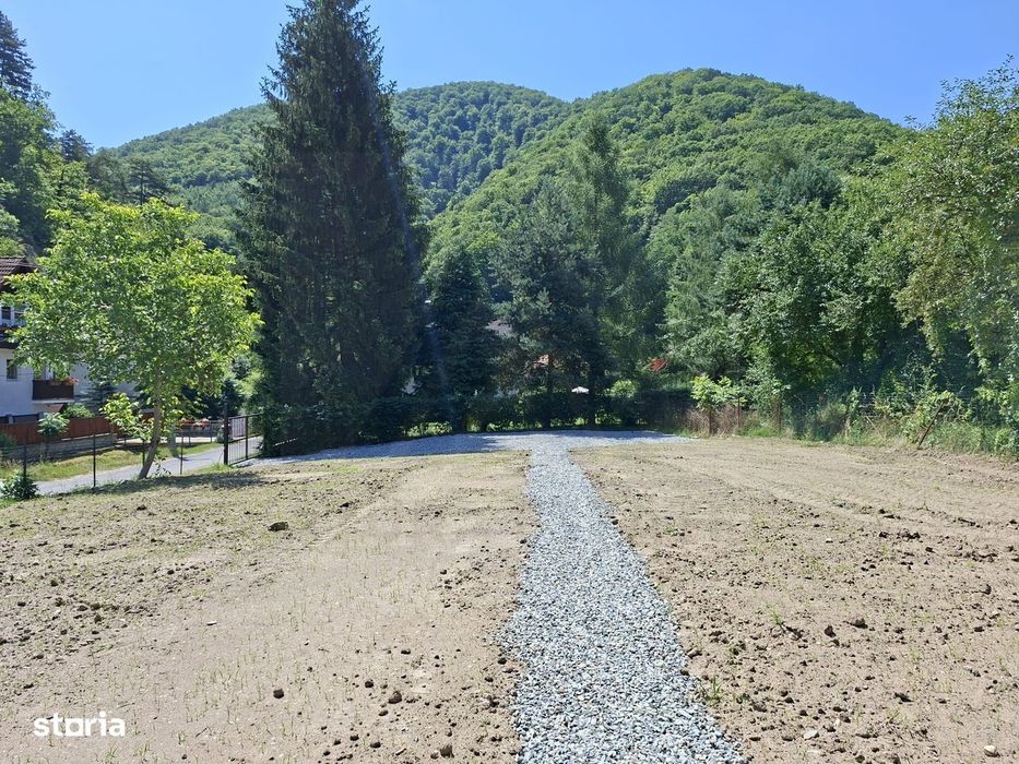 Casa individuala premium 236 mp utili si teren 1200 in Cisnadioara
