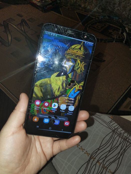 Продам.   Телефон