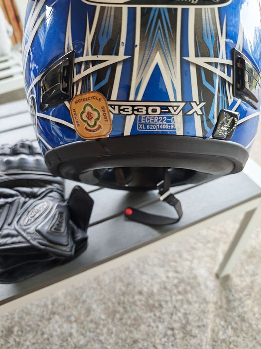 Vând casca moto Nitro