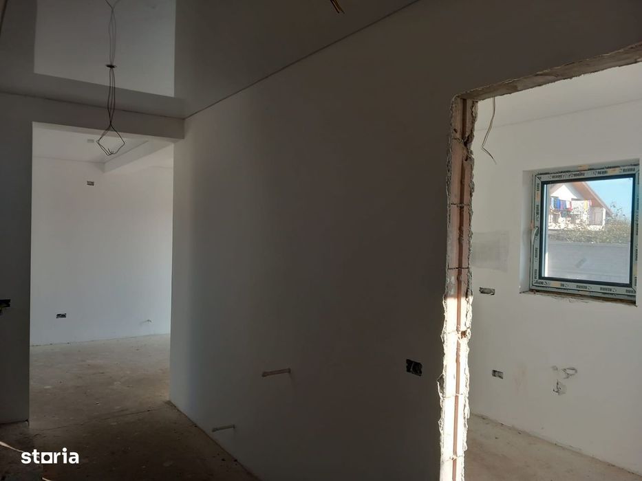 Casa P+1Etaj/4 camere/Com.Berceni/Comision %