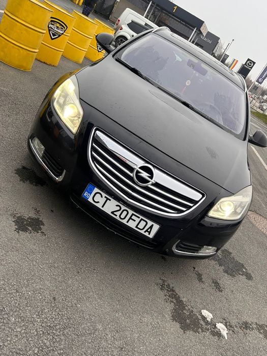 Opel Insignia 2.0 Turbo Benzină – 220 CP – Manuală 6+1 – 2010 — Euro 5