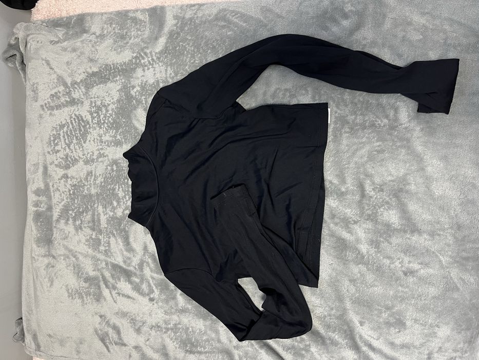 Дамски блузи - пуловери