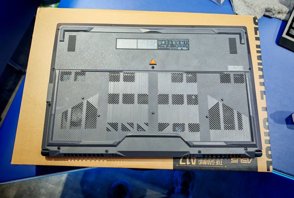 Asus TUF GAMING A17, rtx 4050