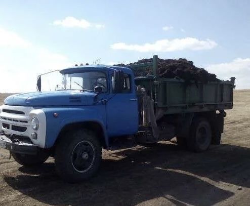 продаю навоз Зил селхоз груженный