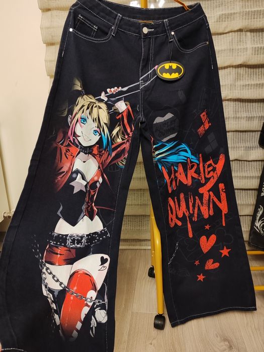 Blugi de adolescență pictați