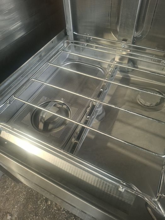 Съдомиална мшина професионална HOBART