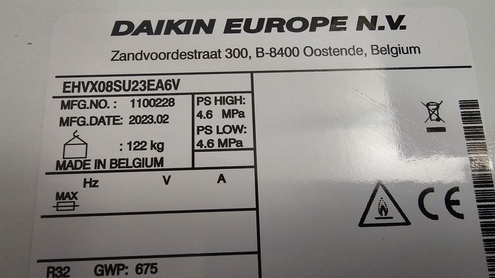 Термопомпа Daikin Altherma ERGA08EV / EHVX08S23E6V, 8kW с бойлер БГВ