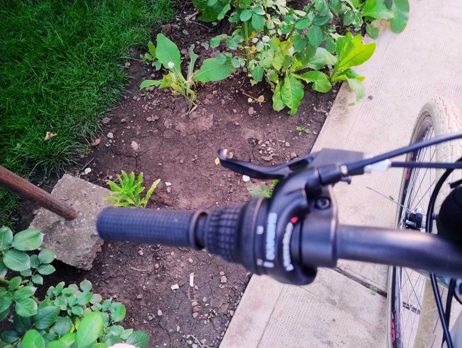 Bicicletă Cross Speedster, cadru fete/damă, anvelope Continental + SET BONUS