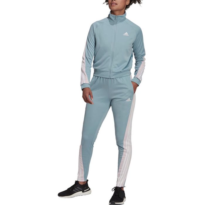 Adidas- Спортен екип