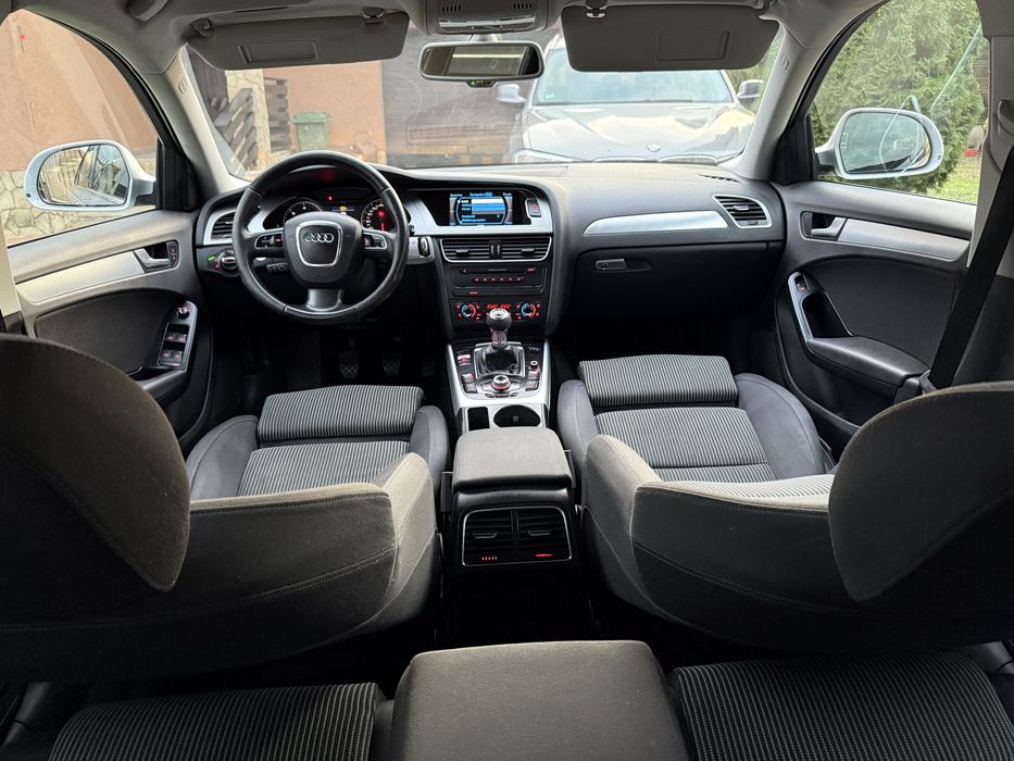 AUDI A4 * B8 2.0tdi* 143cp* 2009!!!
