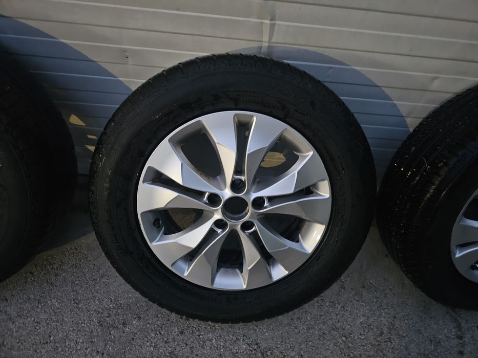 Джанти с гуми 17 хонда crv/ honda crv 17 джанти