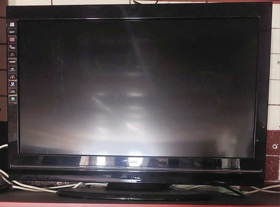 Televizor LED 80 cm Saba