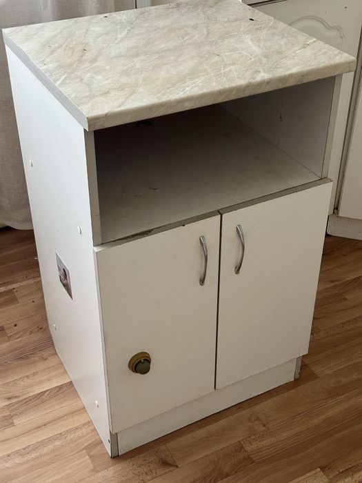 Продам шкаф кухонный