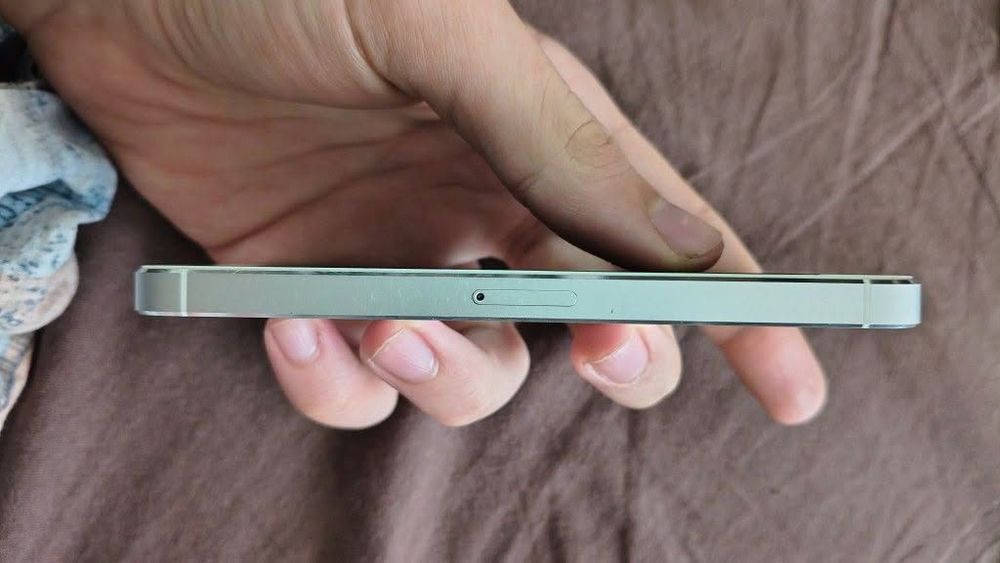 iPhone 5s (16GB) – Silver | Нова батерия (100%) | Работещ Touch ID