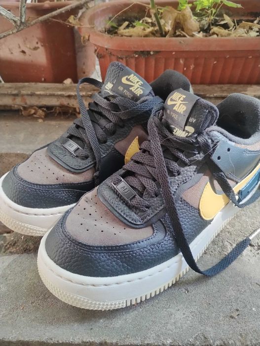 Продава сникърси NIKE Спортни обувки W NIKE AIR FORCE 1 SHADOW номер 38,5