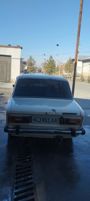 Mashina sotiladi 2106