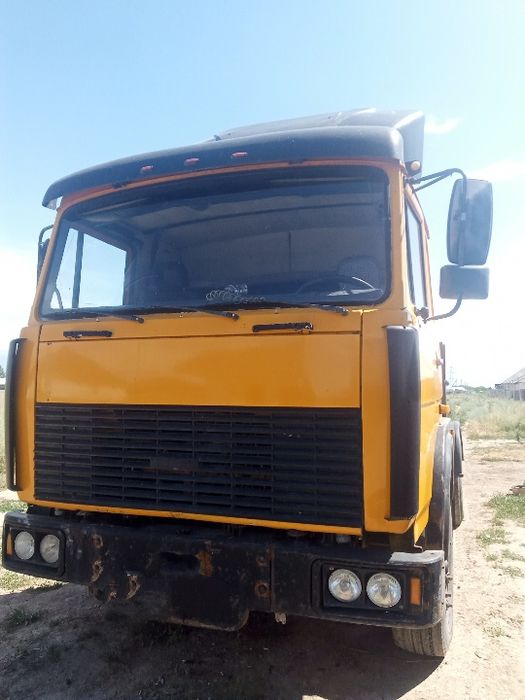 Продам тягач супер Маз 2003г.