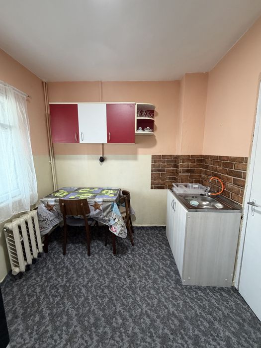 Apartament 2 camere zona fostelor Galerii Soveja