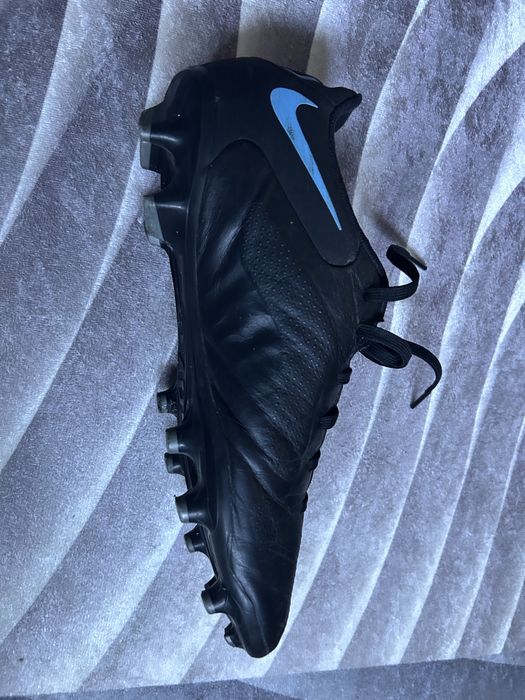 Бутонки nike tiempo