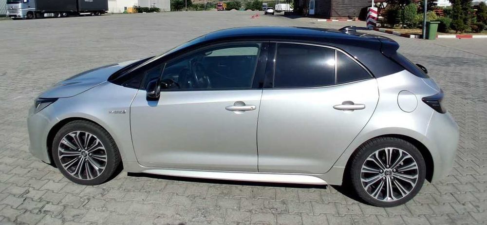 TOYOTA Corolla 2020 — imagine 3